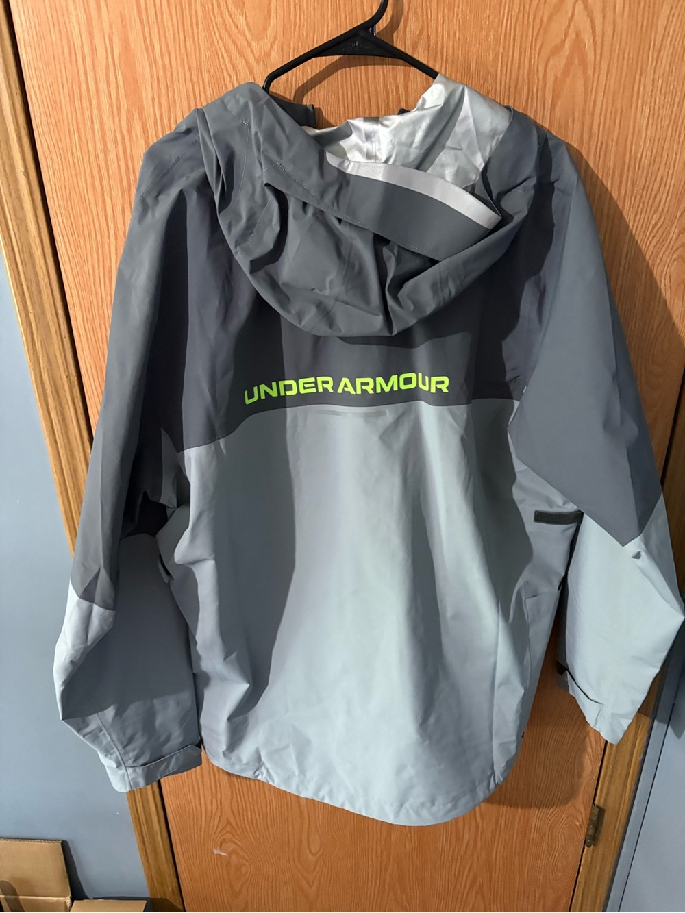 Under Armour Men's Fish Elite Rain Jacket - Picture 5 of 5